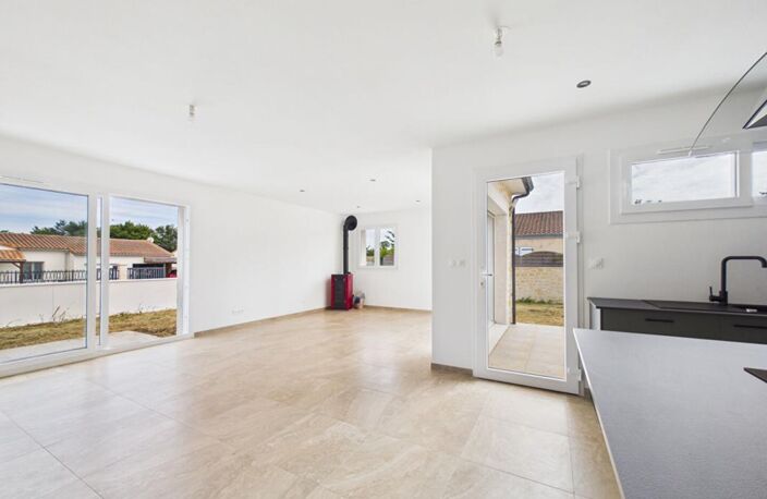 Maison neuve plain pied de 113 m2 à St Sauvant , 3 chambres , terrain de 741 m2 , garage — photo 5