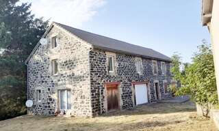 Maison 8 Pièces 136 m² à vendre à Saint-Front (43550)