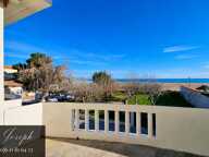 Un espace à façonner face à la mer - 85.7 m2 - un T3 et un T2 — photo 3