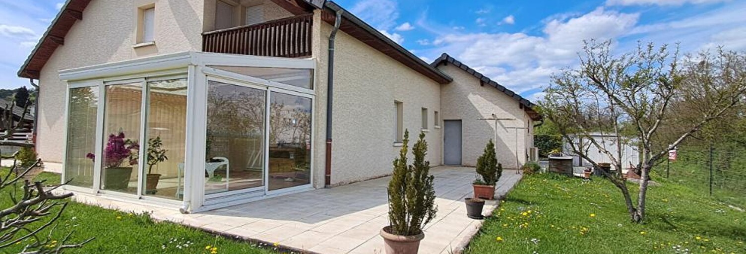 Maison 8 Pièces 160 m² à vendre à Quincey (70000)