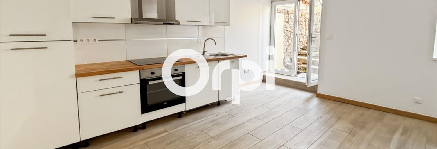 Maison 4 Pièces 89 m² à louer à Saint-Laurent-de-Chamousset (69930)