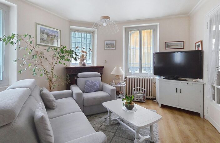 MAISON FAMILIALE   CALME, VOLUMES ET ACCÈS PARIS — photo 3