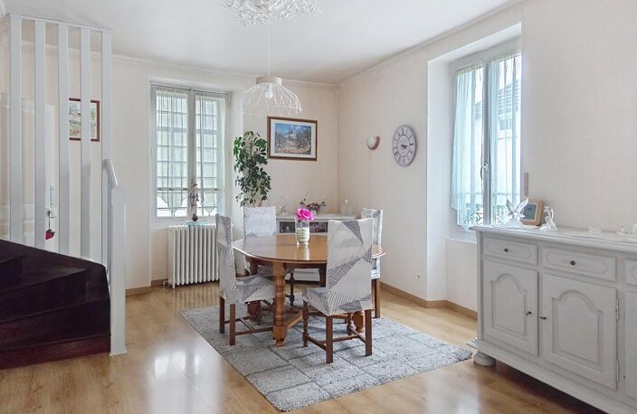 MAISON FAMILIALE   CALME, VOLUMES ET ACCÈS PARIS — photo 4
