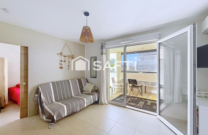 Appartement en rez-de-jardin avec terrasse — photo 4