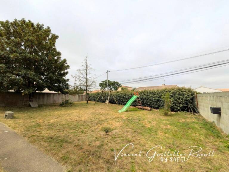 Terrain constructible non viabilisé 268m² — photo 1