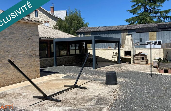 Immeuble en pierre — photo 2