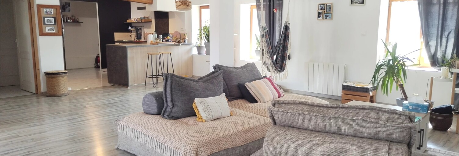 Appartement 4 Pièces 95 m² à vendre à Égreville (77620)