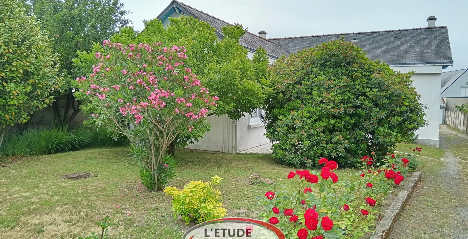 Sainte-Luce-sur Loire. Maison de plain-pied avec jardin, gar — photo 1