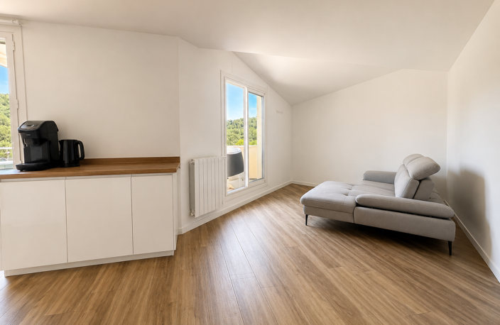 Aubagne   Résidence Les Arpèges : un superbe appartement T4 — photo 3