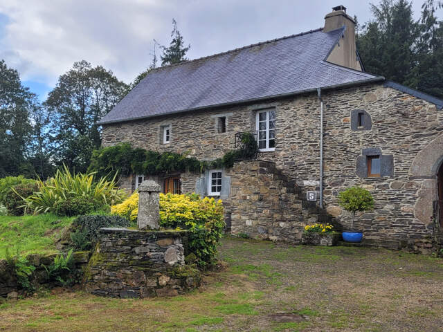 Authentique Propriété Bretonne en Pierre avec Deux Maisons e — photo du bien