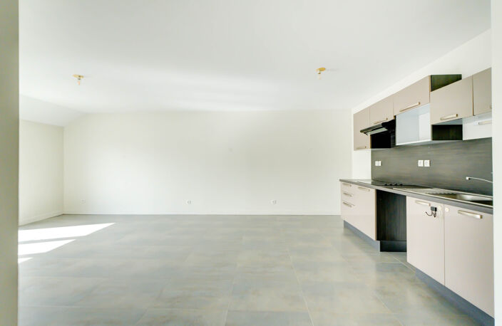 A VENDRE APPARTEMENT T3 RECENT CENTRE BASSE GOULAINE — photo 3