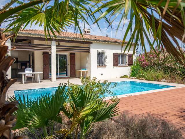 Quartier des Collettes Taradeau  Maison de 94m² avec Piscine — photo du bien