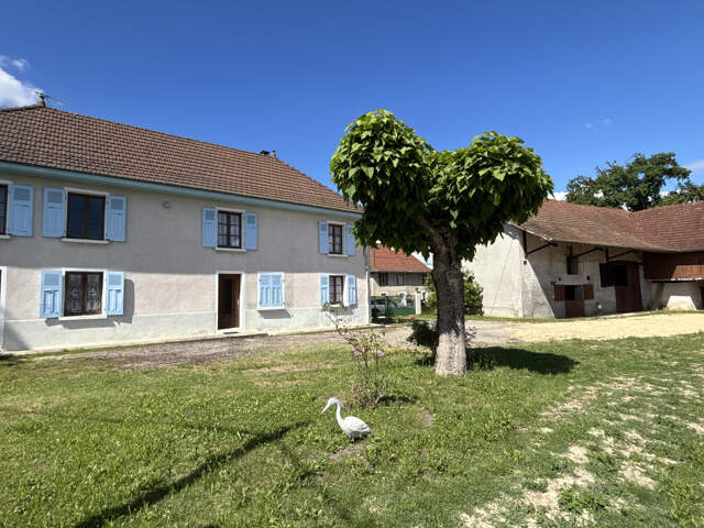 Maison avec dépendance — photo du bien