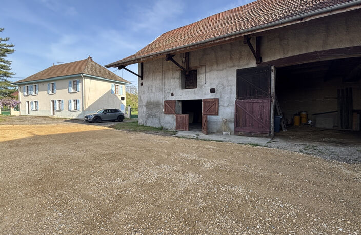 Maison avec dépendance — photo 2