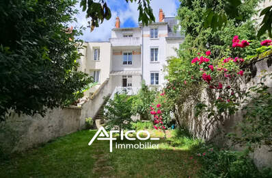 Maison de ville - 180 m² - TOURS — photo du bien