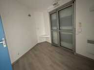 CASTRES PLACE SOULT LOCAL PROFESSIONNEL — photo 2