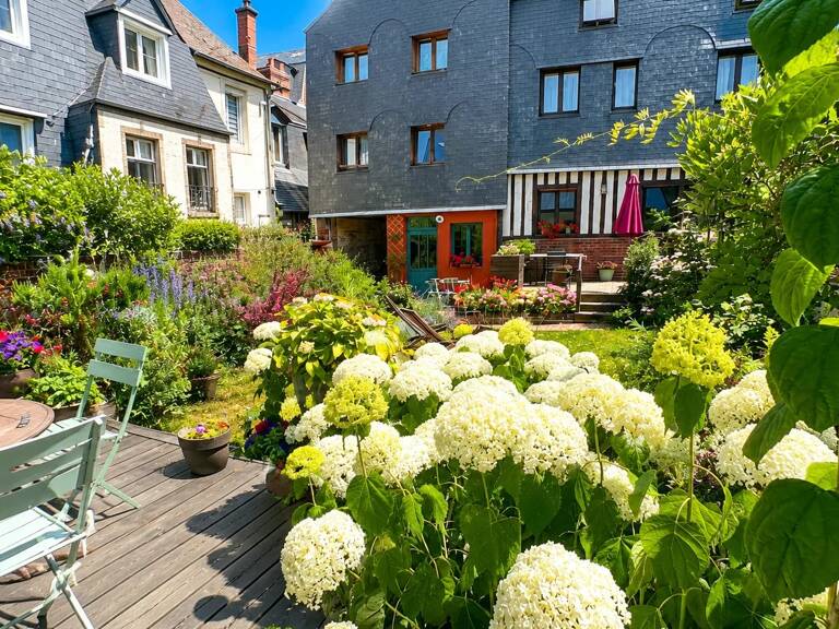 Maisons de charme au centre de Pont-Audemer — photo 1