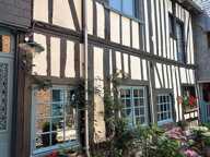 Maisons de charme au centre de Pont-Audemer — photo 2