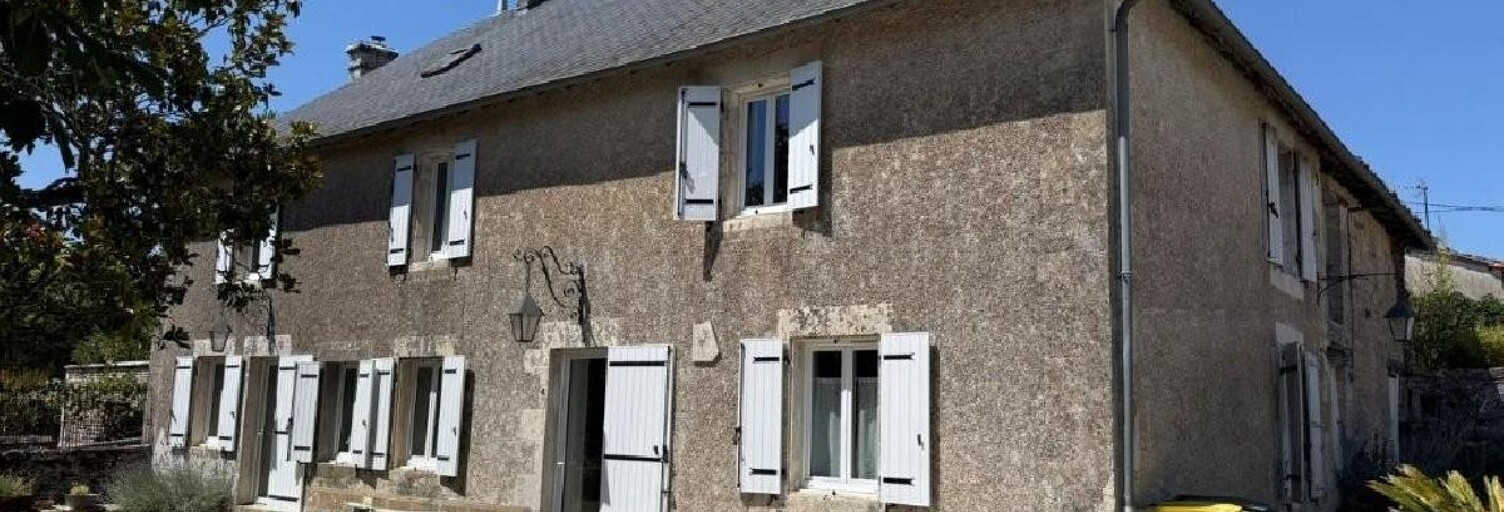 Maison 6 Pièces 140 m² à vendre à Ruffec (16700)
