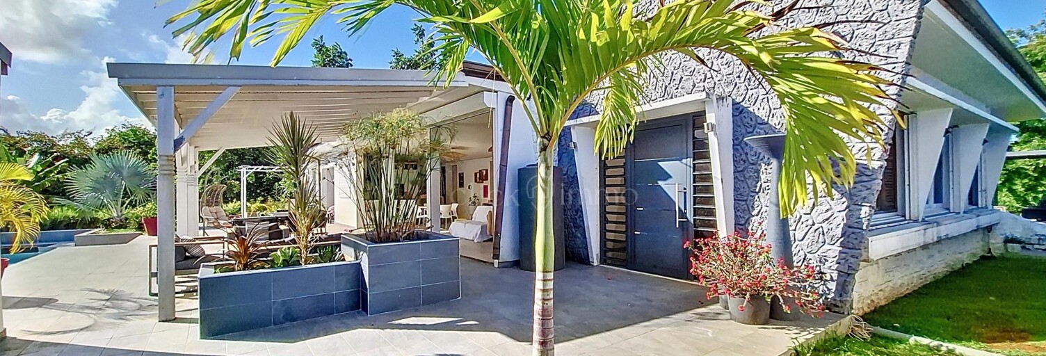 Maison 6 Pièces 222 m² à louer à Goyave (97128)