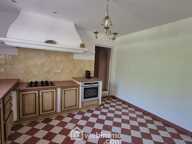 Villas - 140m² - Gonfaron — photo 3