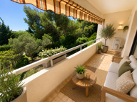 T4 de 85 m2 avec balcon, parking privatif et fort potentiel — photo 2