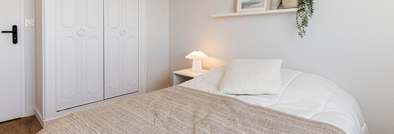 Appartement 6 Pièces 93 m² à louer à Bron (69500)