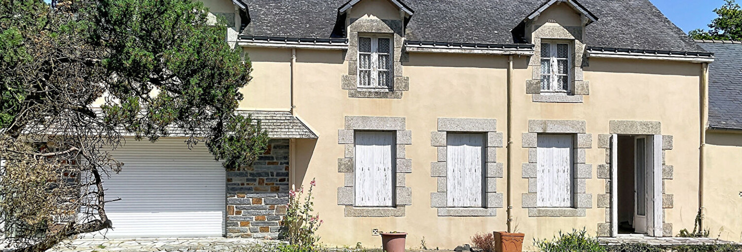Maison 7 Pièces 130 m² à vendre à Saint-Jean-la-Poterie (56350)