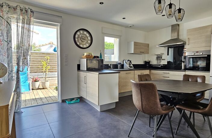 Vente Maison/villa 5 pièces — photo 3