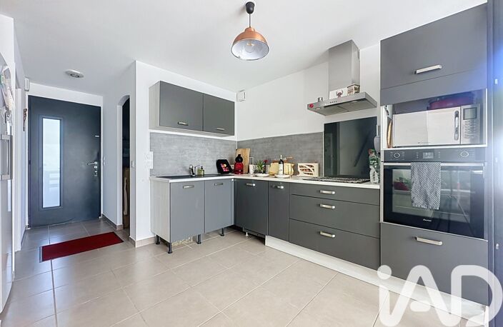 Vente Maison/villa 5 pièces — photo 2