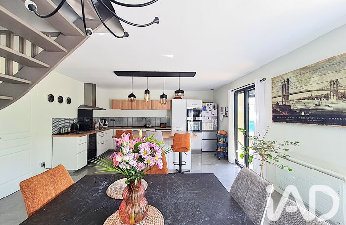 Vente Maison/villa 10 pièces — photo 4
