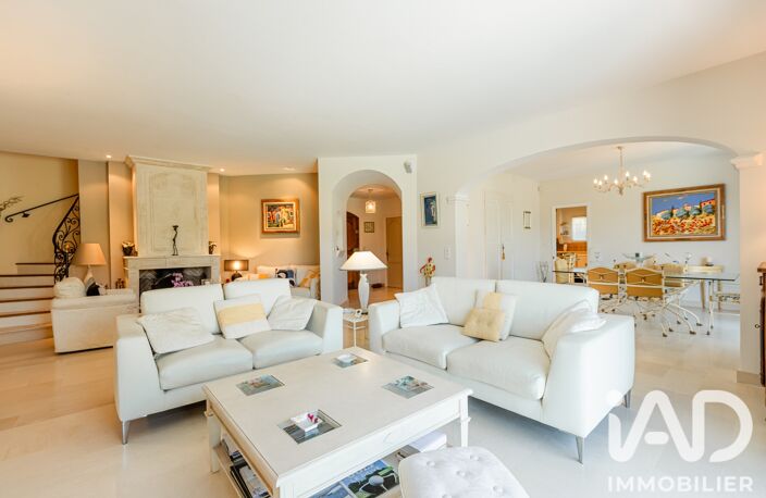 Vente Maison/villa 7 pièces — photo 3