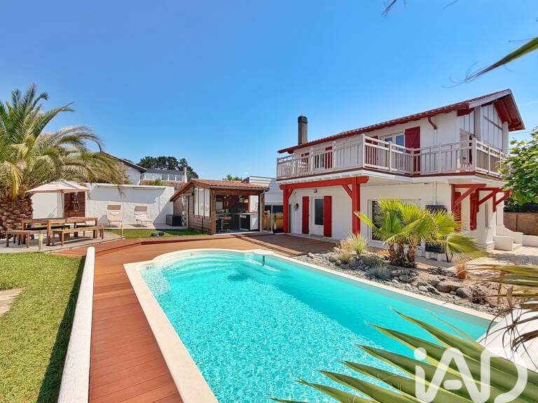 Vente Maison traditionnelle 7 pièces — photo 1