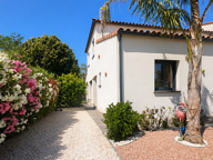 ACHAT - SAINT CYPRIEN - VILLA CONTEMPORAINE AVEC PISCINE — photo 2