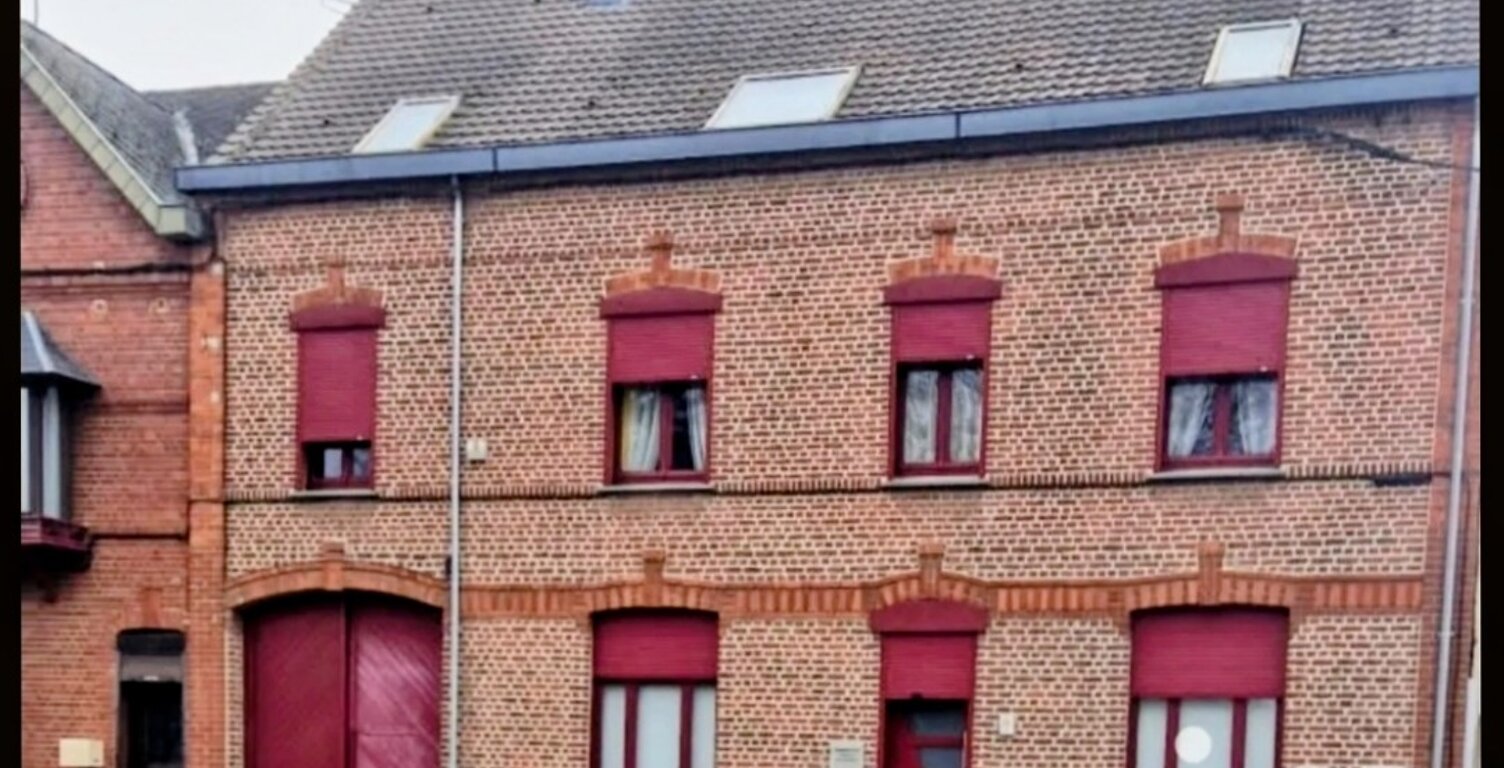 Vente Maison/villa 10 pièces — photo 1