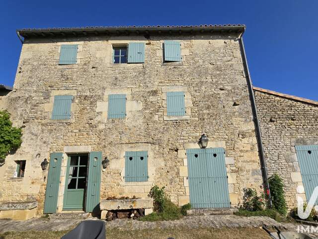 Vente Maison traditionnelle 8 pièces — photo du bien