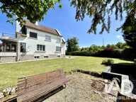 Vente Maison/villa 8 pièces — photo 2