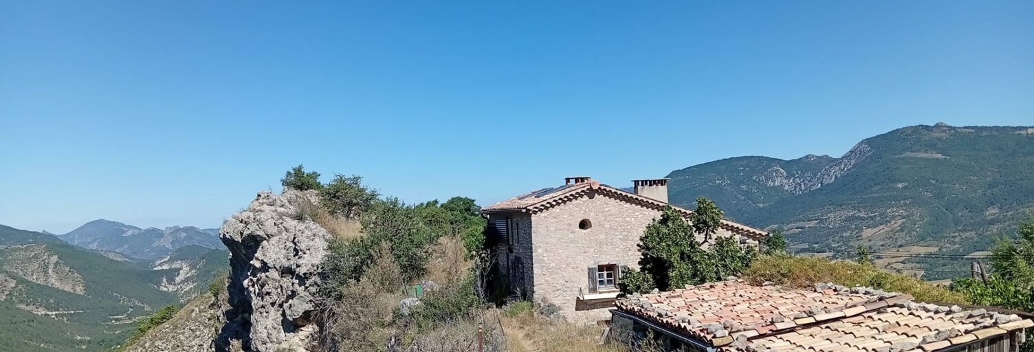 Maison 8 Pièces 213 m² à vendre à Rioms (26170)