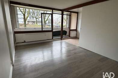 Appartement 4 pièces 1055 €