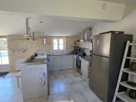Propriété de charme en pierres avec maison d'amis, piscine chauffée et garage — photo 3