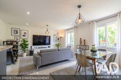 Appartement 4 pièces 275000 €