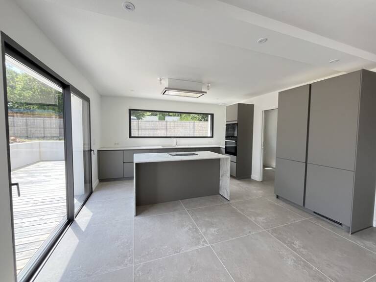 Maison 6 pièces 141 m² — photo 1