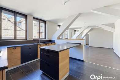 Appartement 4 pièces 151000 €