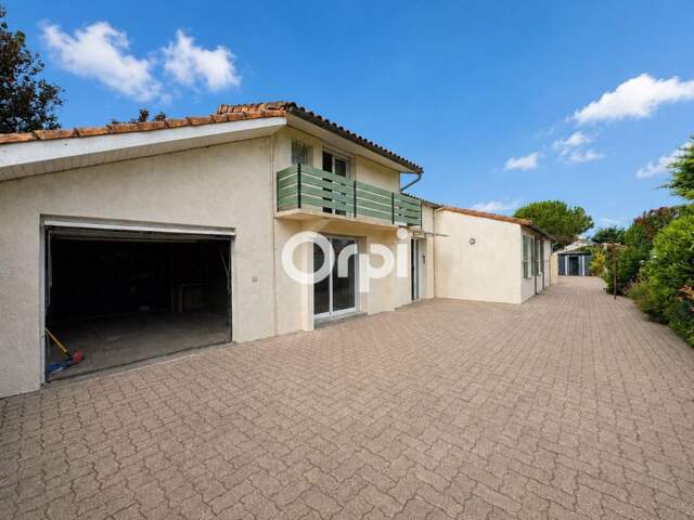 Saint Sulpice de royan - Maison de 120 m²- Plein centre — photo du bien