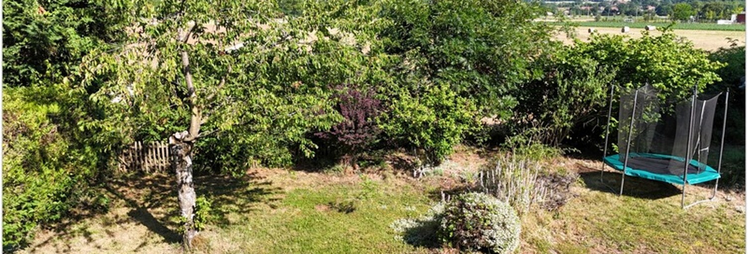 Terrain  482 m² à vendre à Saint-Genis-Pouilly (01630)
