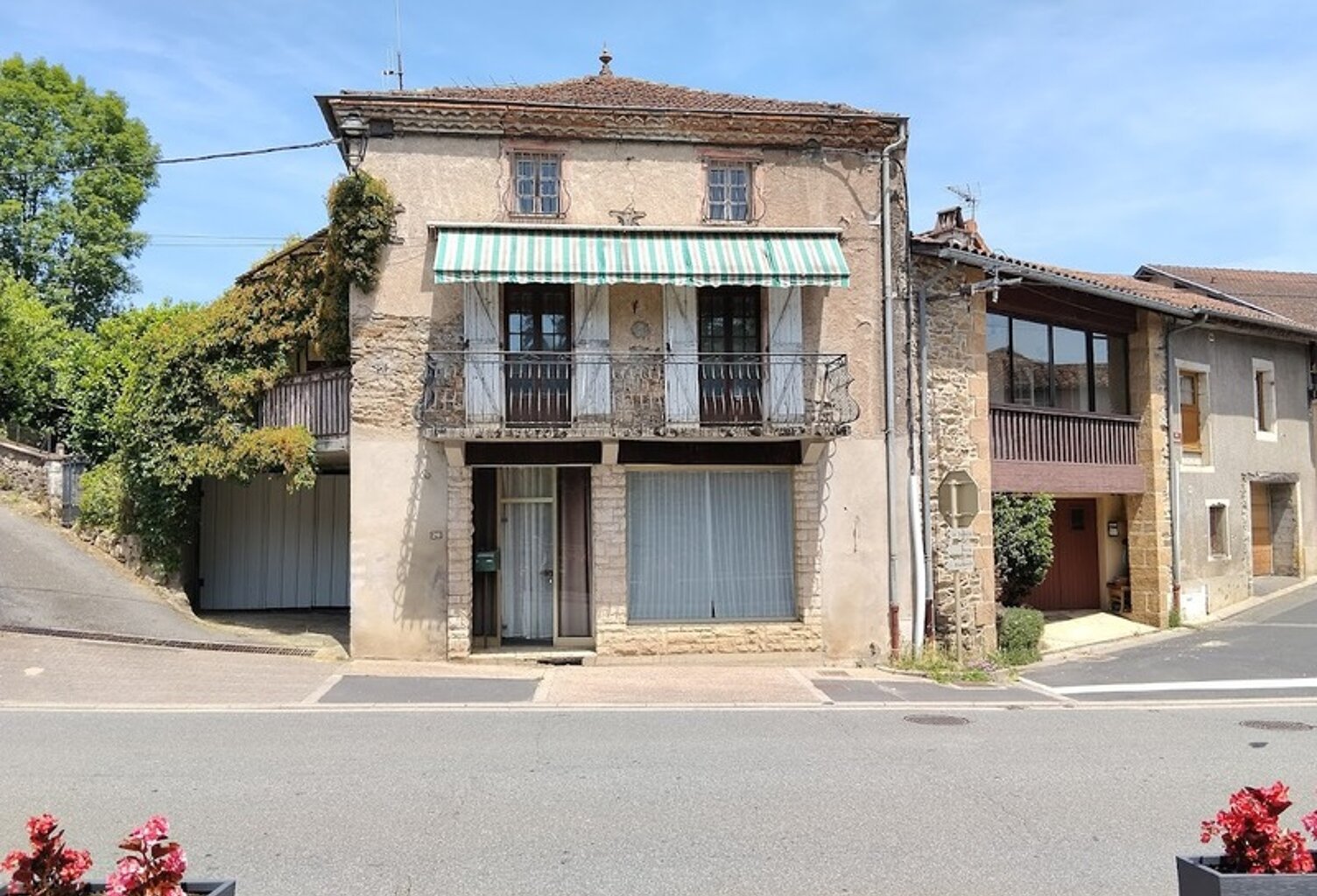 Maison en pierres BAGNAC SUR CELE (46) — photo 1