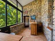 A Vendre Maison 237 m² double habitation possible et terrain arboré MEZEL (04) — photo 3