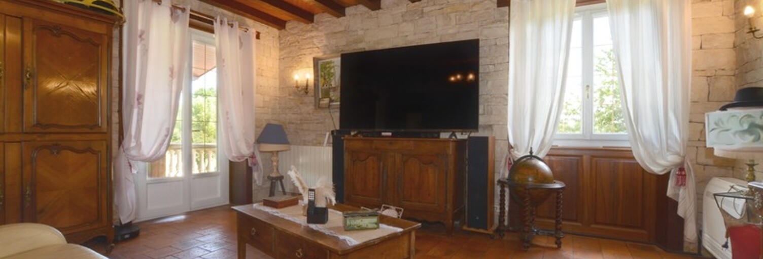 Maison 6 Pièces 174 m² à vendre à Mazerolles (16310)