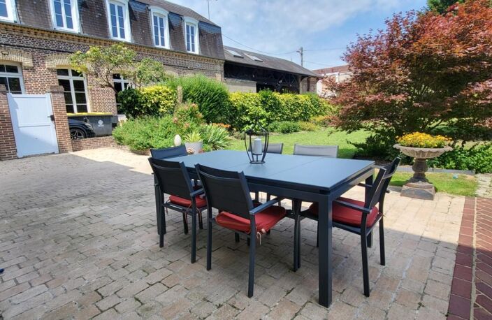 ELBEUF Centre : Propriété 272 m² avec bâtiment Pro 220 m², Jardin 800 m², 6 CH & 4 Gges ! Exceptionnel — photo 5