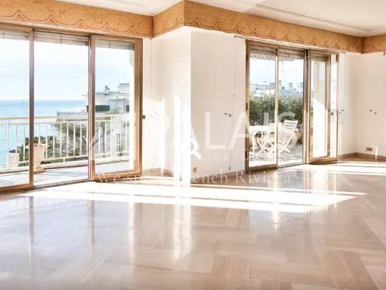 FRANCK-PILATTE : VASTE APPARTEMENT/TERRASSE/BORD DE MER — photo 1